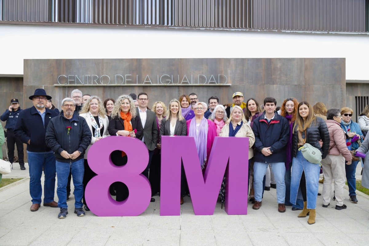 El PSOE de Alcalá participa en la lectura del manifiesto del 8M y en la Carrera de la Igualdad